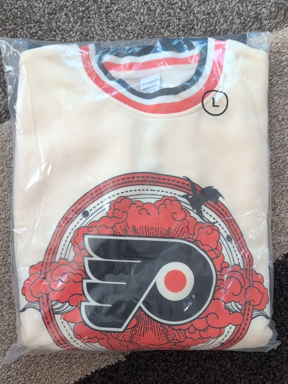 NEW Philadelphia Flyers Fourth Wing Sweatshirt - Size L